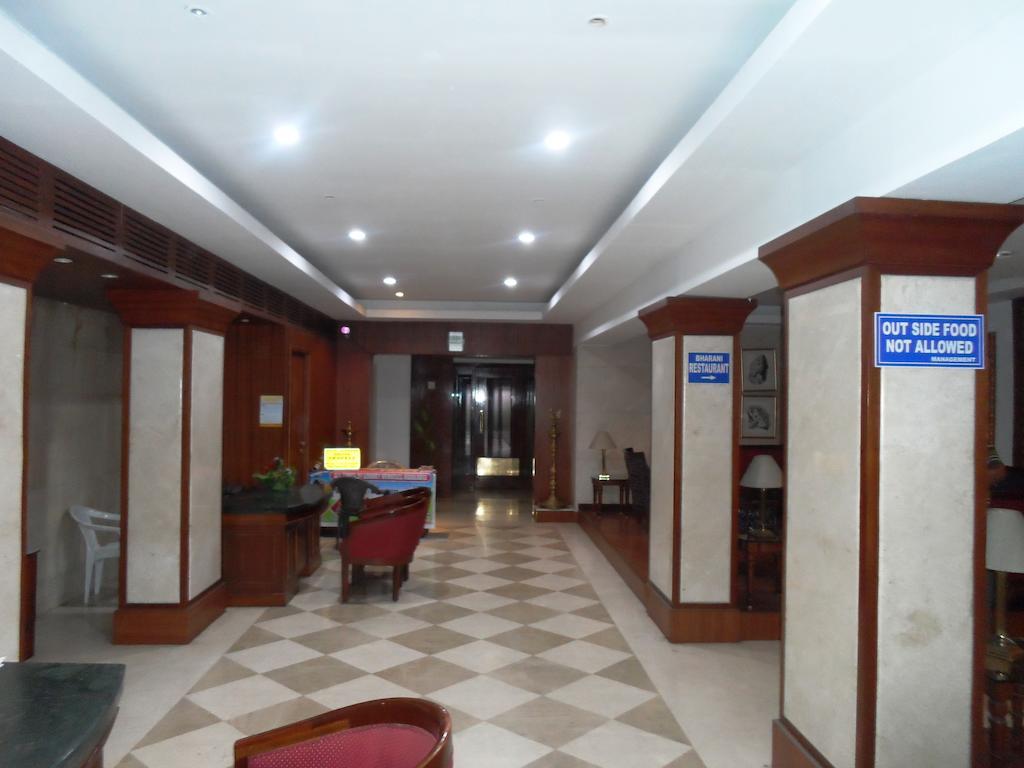Hotel Bhimas Paradise Tirupati Eksteriør bilde