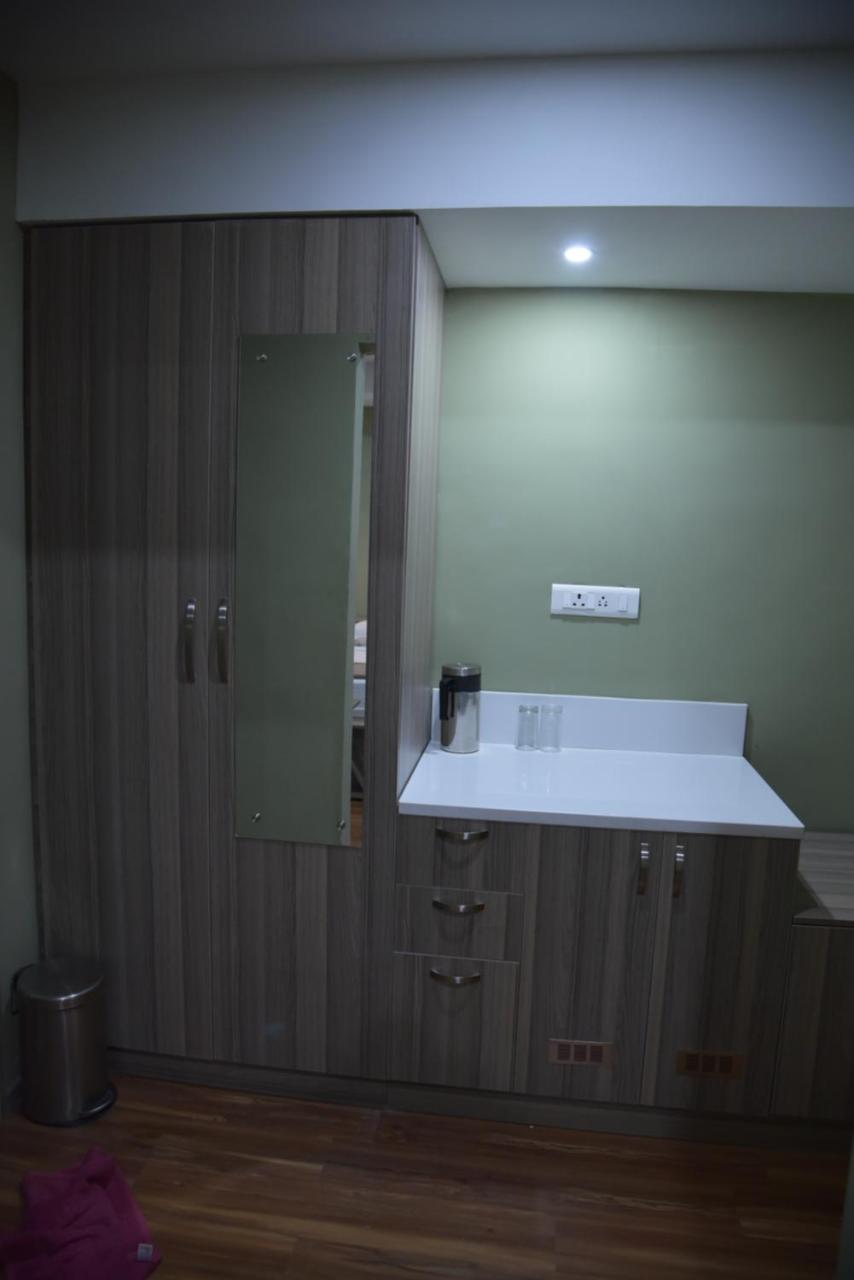 Hotel Bhimas Paradise Tirupati Eksteriør bilde